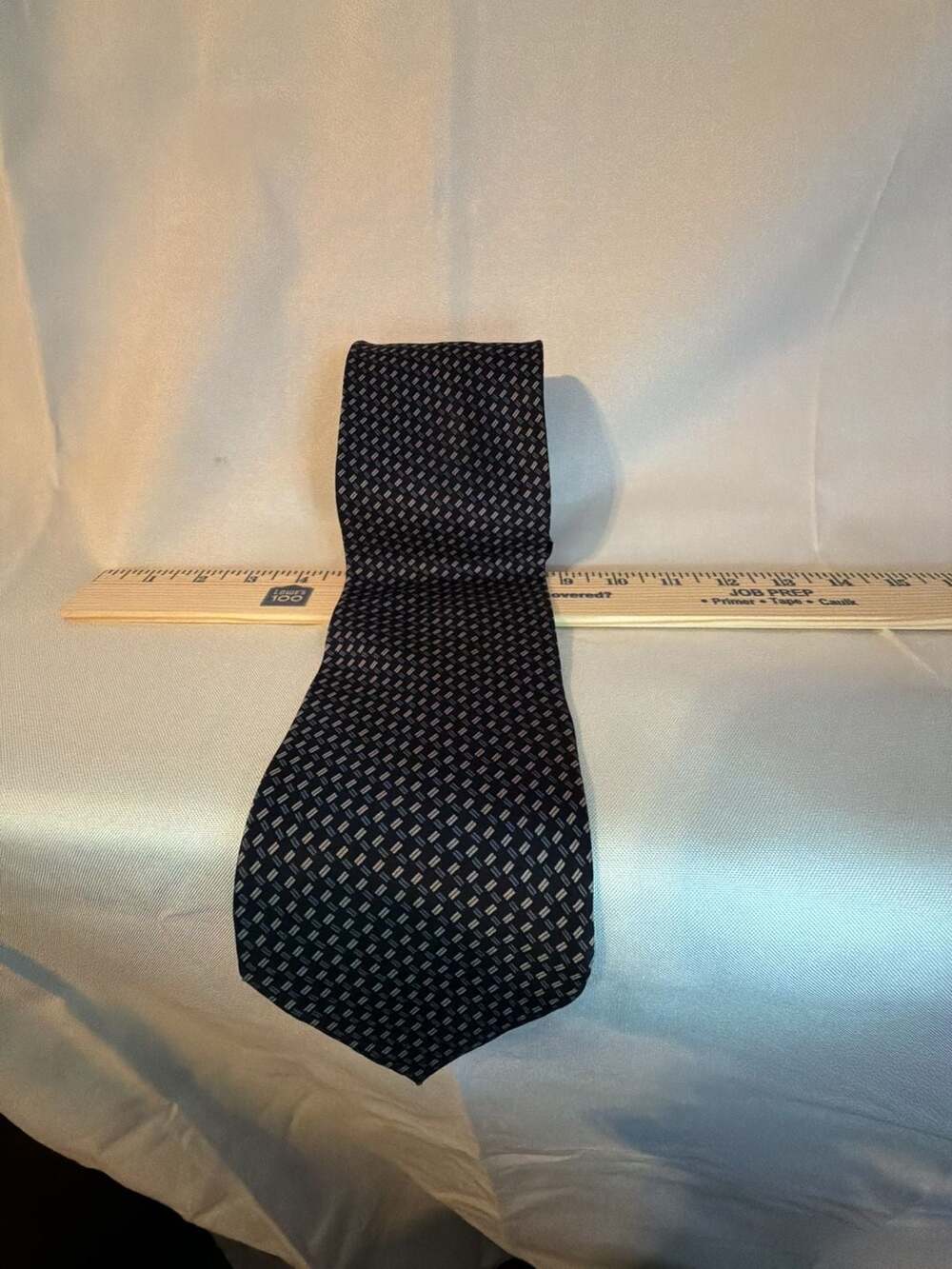 Bergamo New York Men's Geometric Pattern Pure Silk Neck Tie